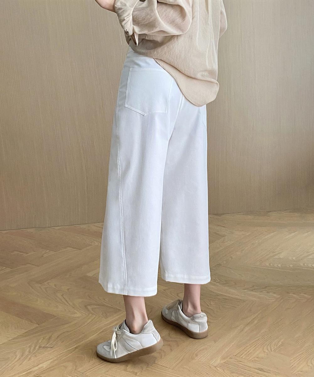 カジュアルパンツ