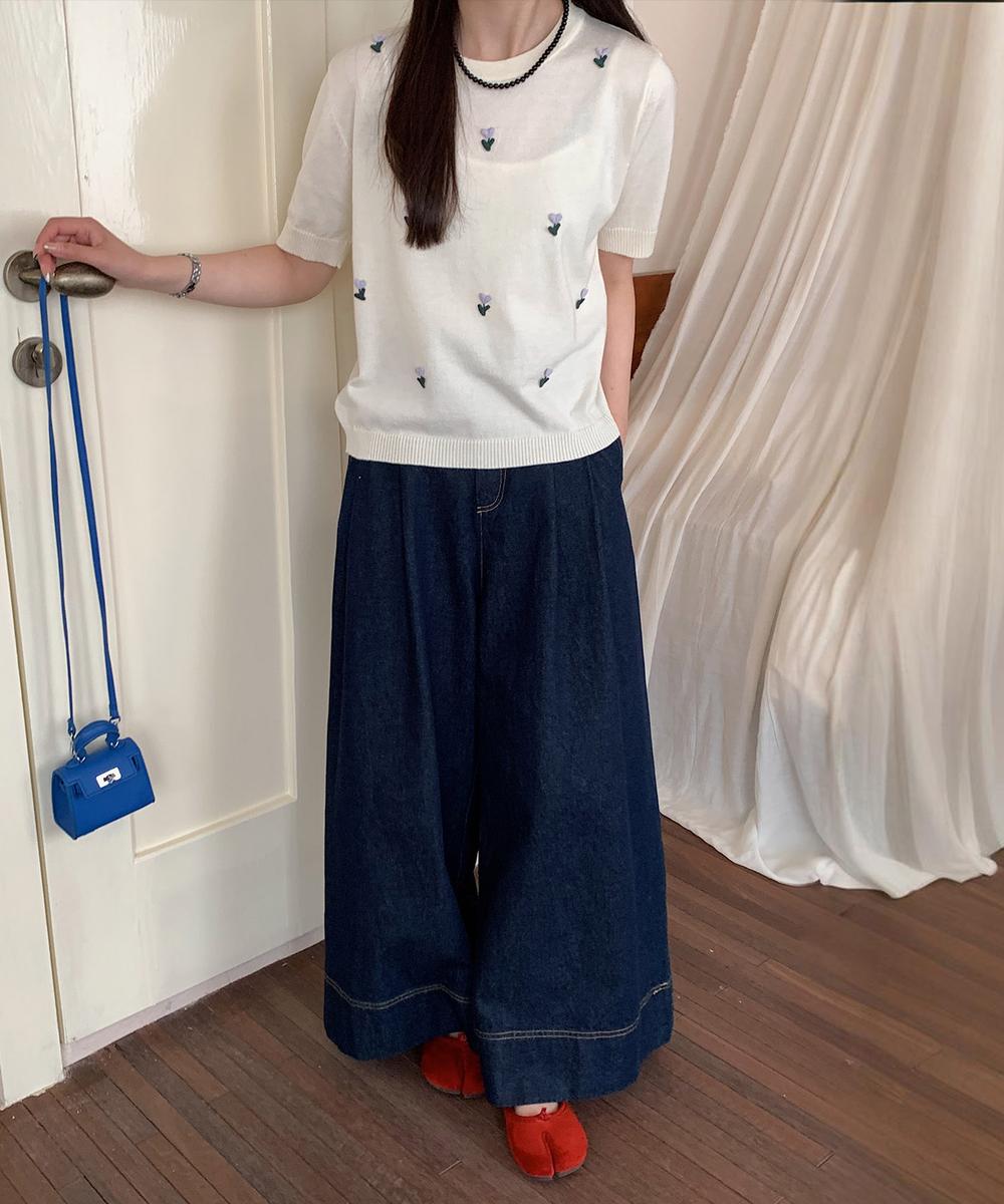 ハート刺繍入り半袖ニットトップス