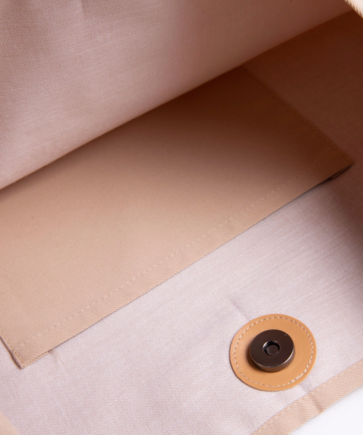 シンプルナイロントートバッグ