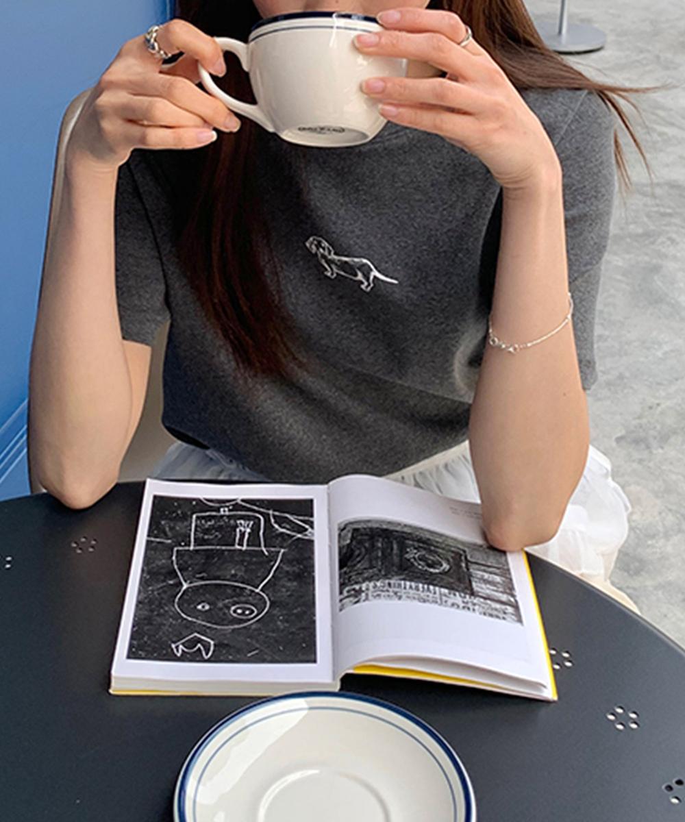 【aimoha】ミニ刺繍シンプルTシャツ