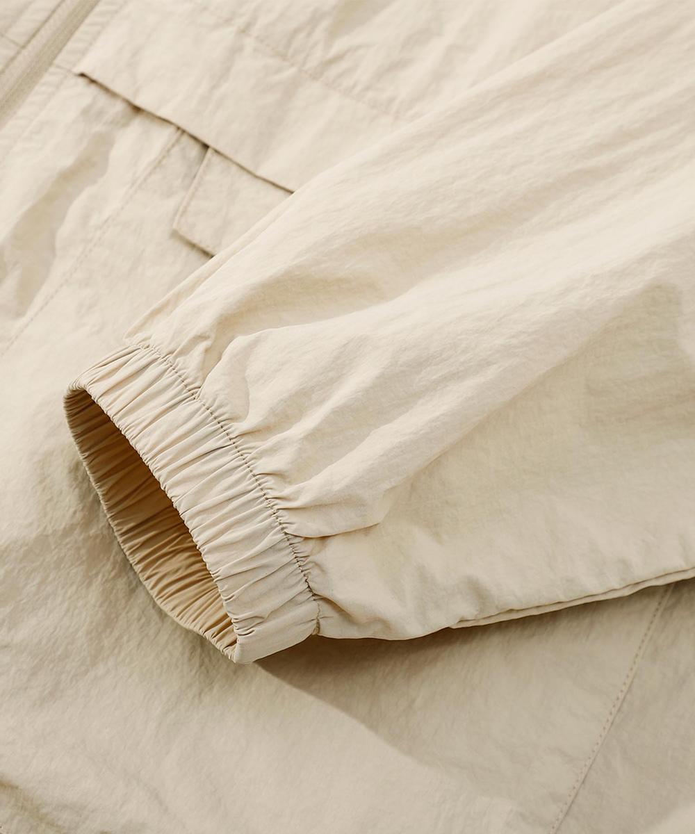 ライトフードジャケット