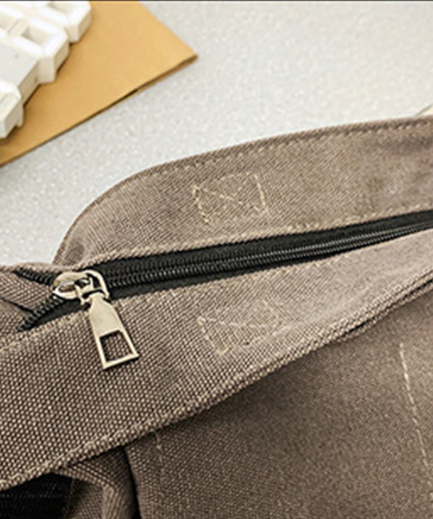 大容量でビッグキャンバストートバッグ(カエル付き)