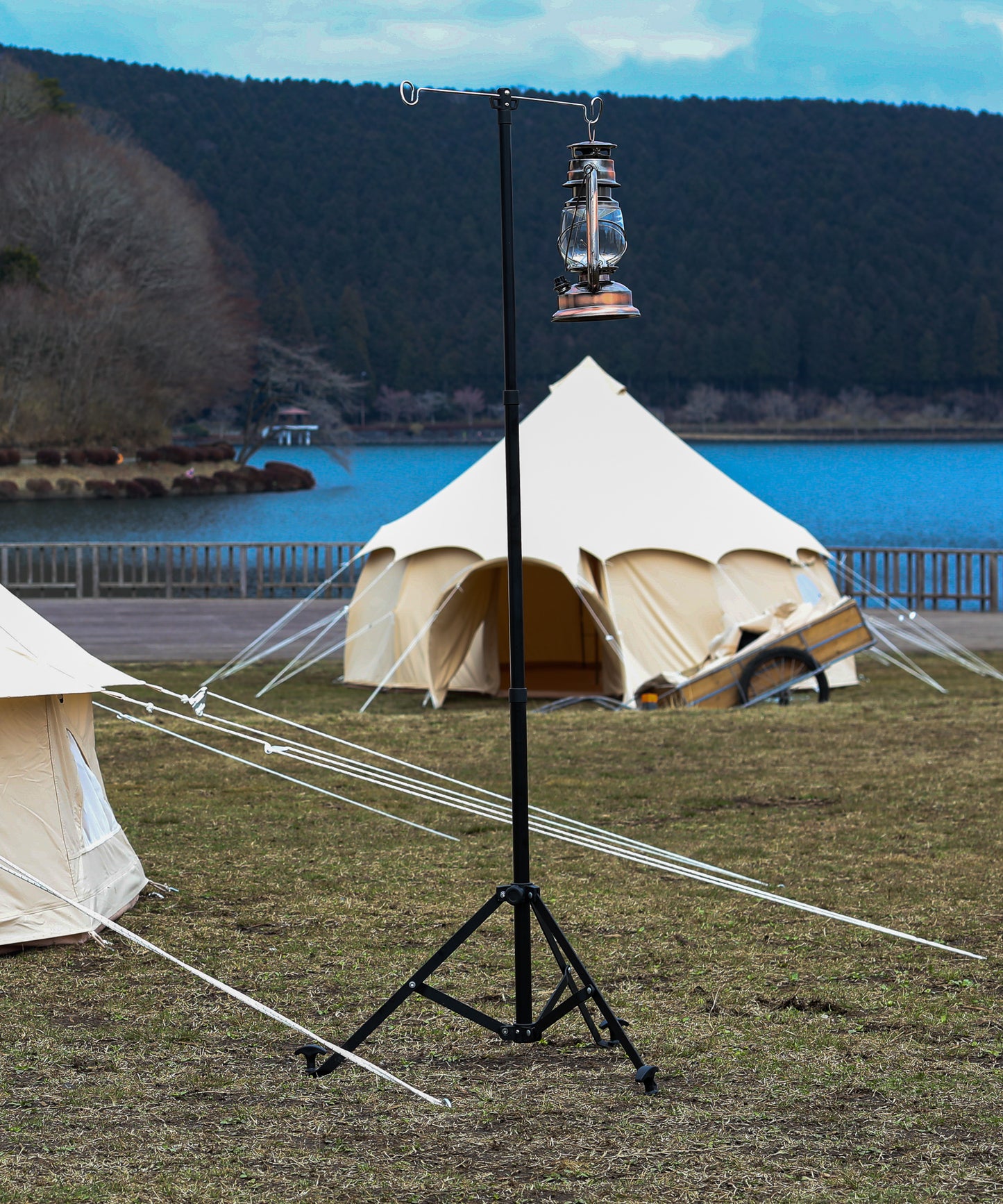 【S'more /Alumi Lantern Stand 】アルミランタンスタンド / 4段階高さ調整可能