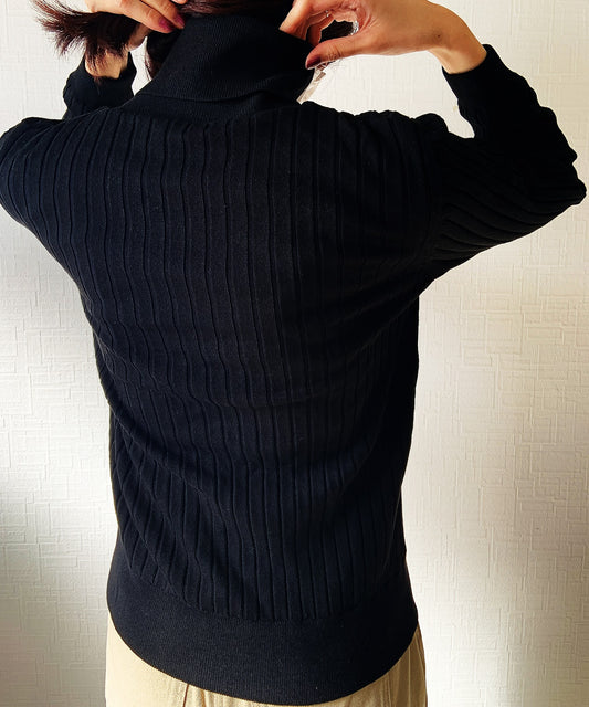 毛布のように暖かい!ストレッチ抜群で着脱ラクラク