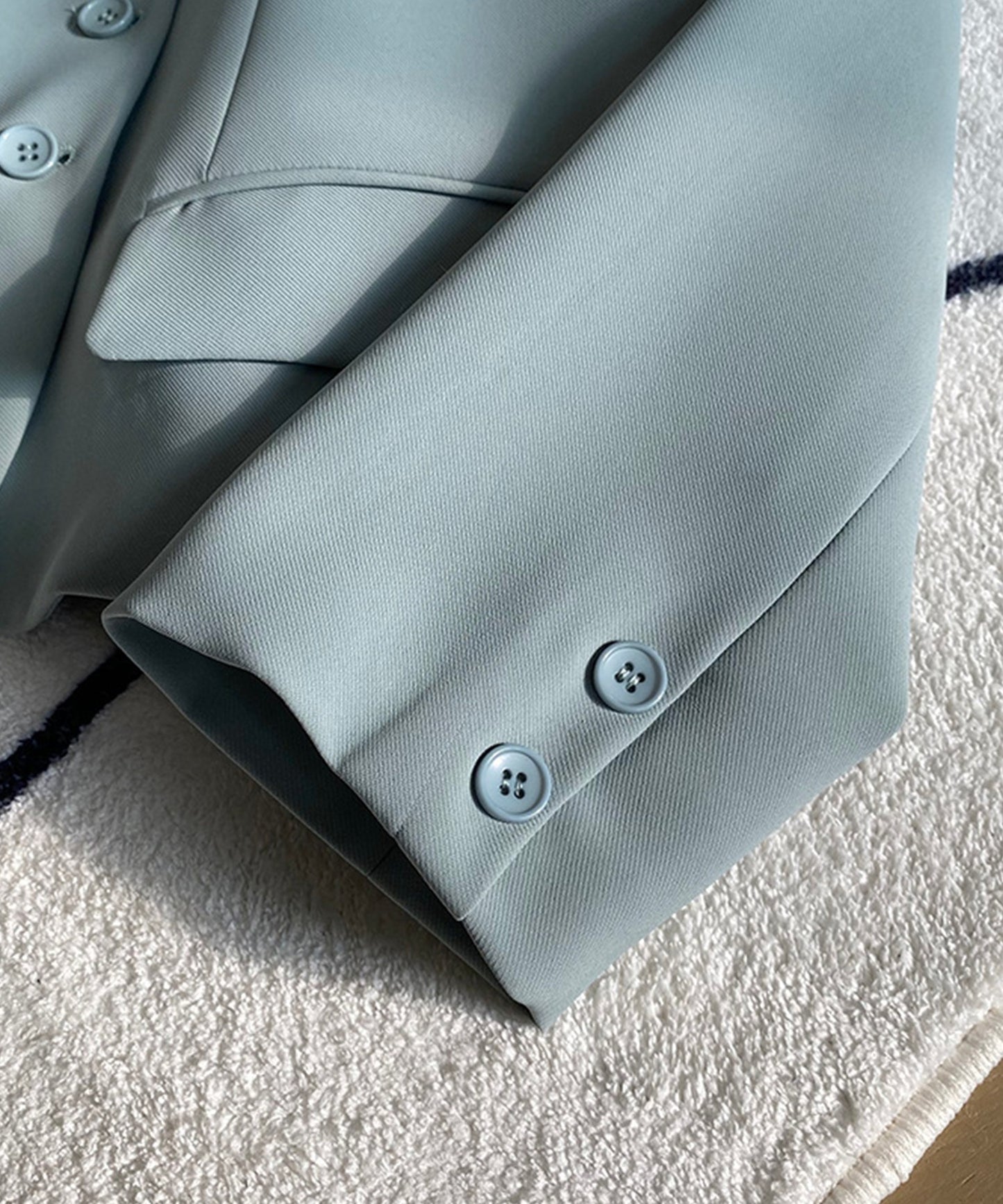 韓国風スーツ風セットアップ