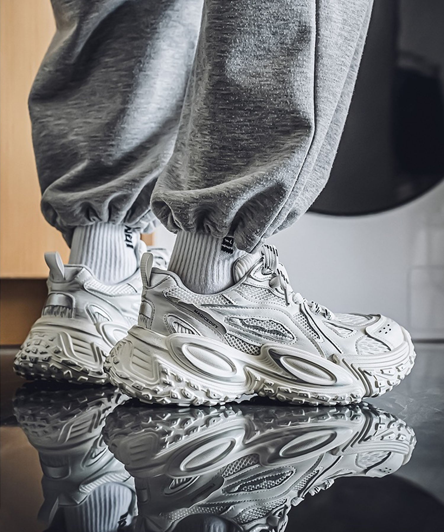 【SHOES 365】厚底凹凸ダッドスニーカー