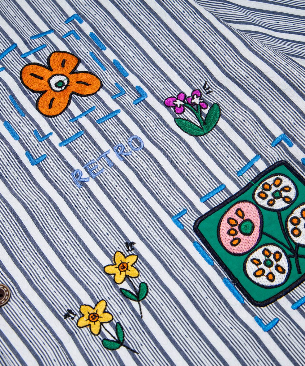 配色襟 花柄刺繍ストライプ半袖ビッグシャツ (SS)