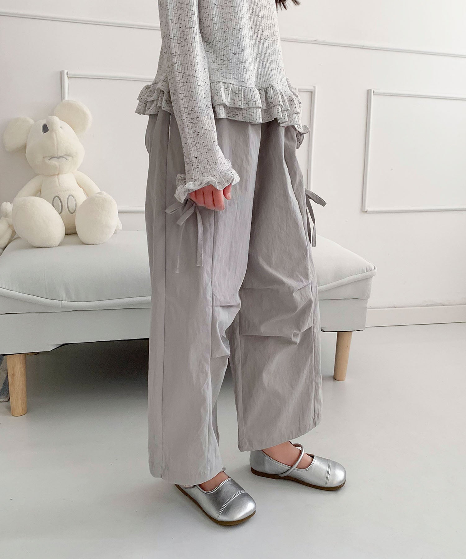 【aimoha-KIDS-】キッズ　サイドリボンティアードワイドパンツ