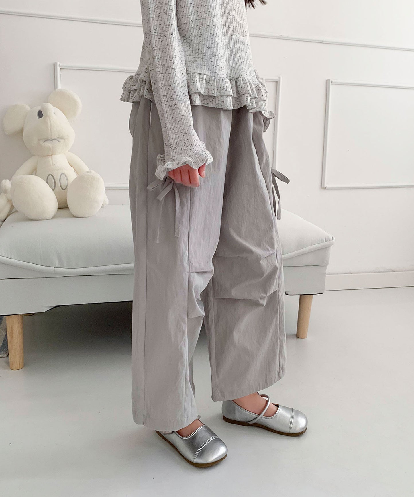 【aimoha-KIDS-】キッズ　サイドリボンティアードワイドパンツ