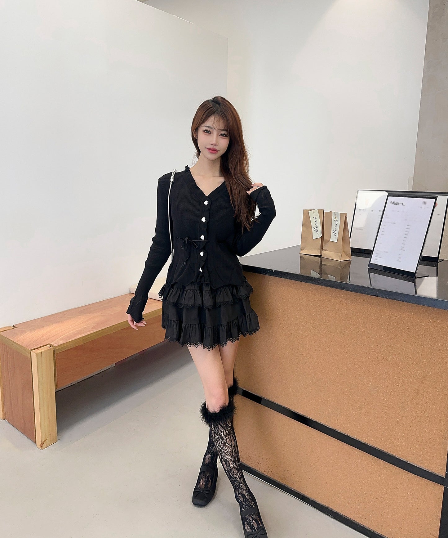 【Jasmine】フワフワレースハイソックス