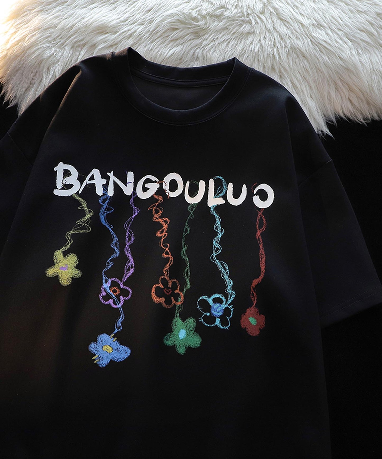 カラフルフラワーチャームTシャツ