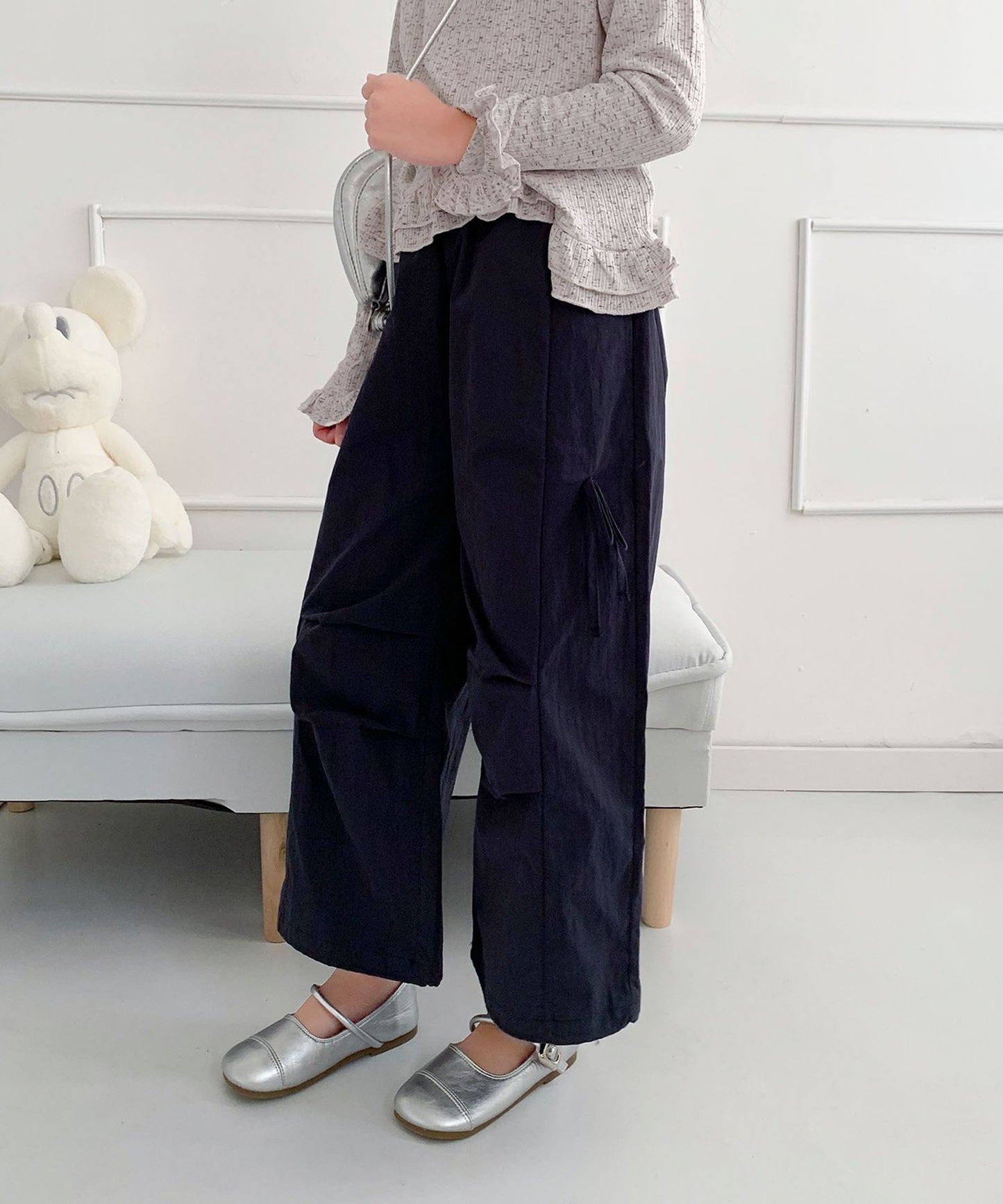 【aimoha-KIDS-】キッズ　サイドリボンティアードワイドパンツ