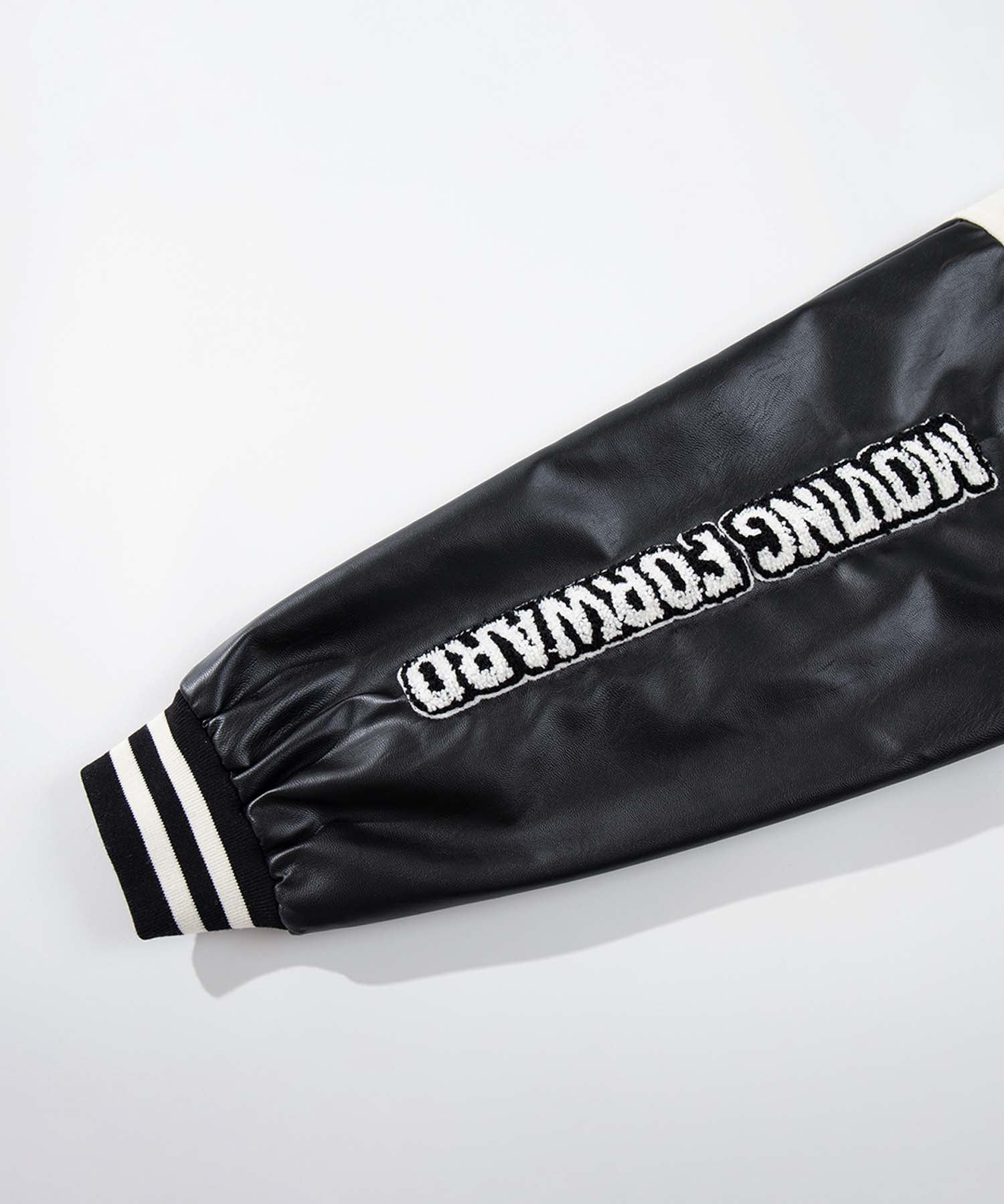 HOOK -original-　サガラ刺繍ワッペンスタジャン