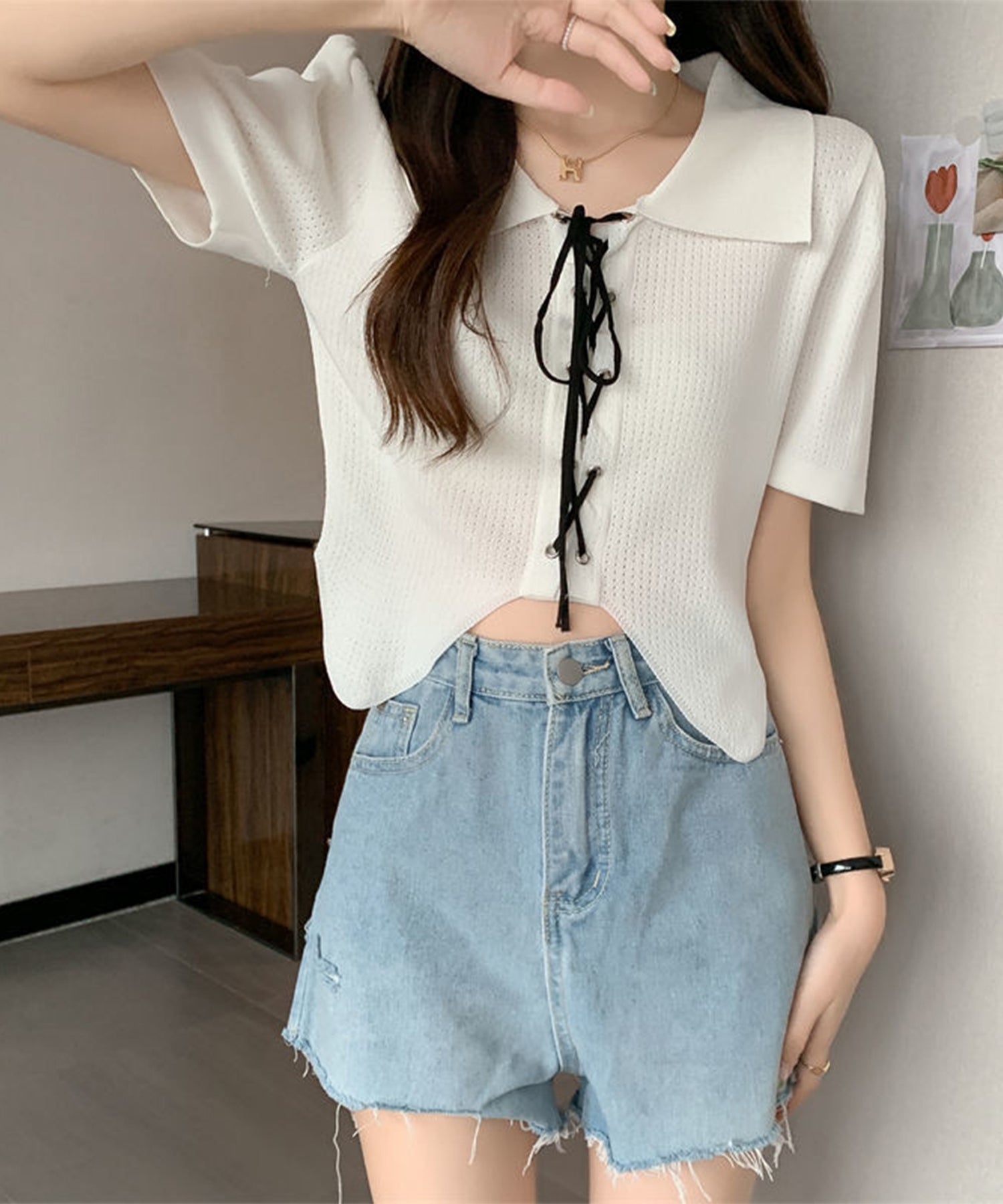 【Jasmine】レースアップショート丈半袖トップス