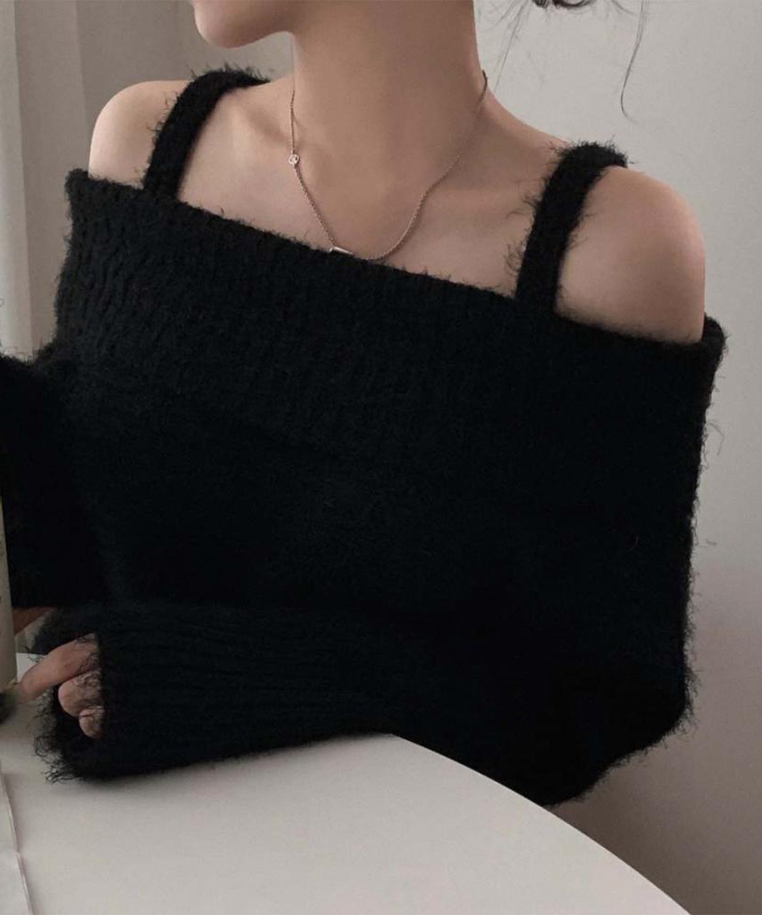 【Jasmine】オフショルダーニットプルオーバー