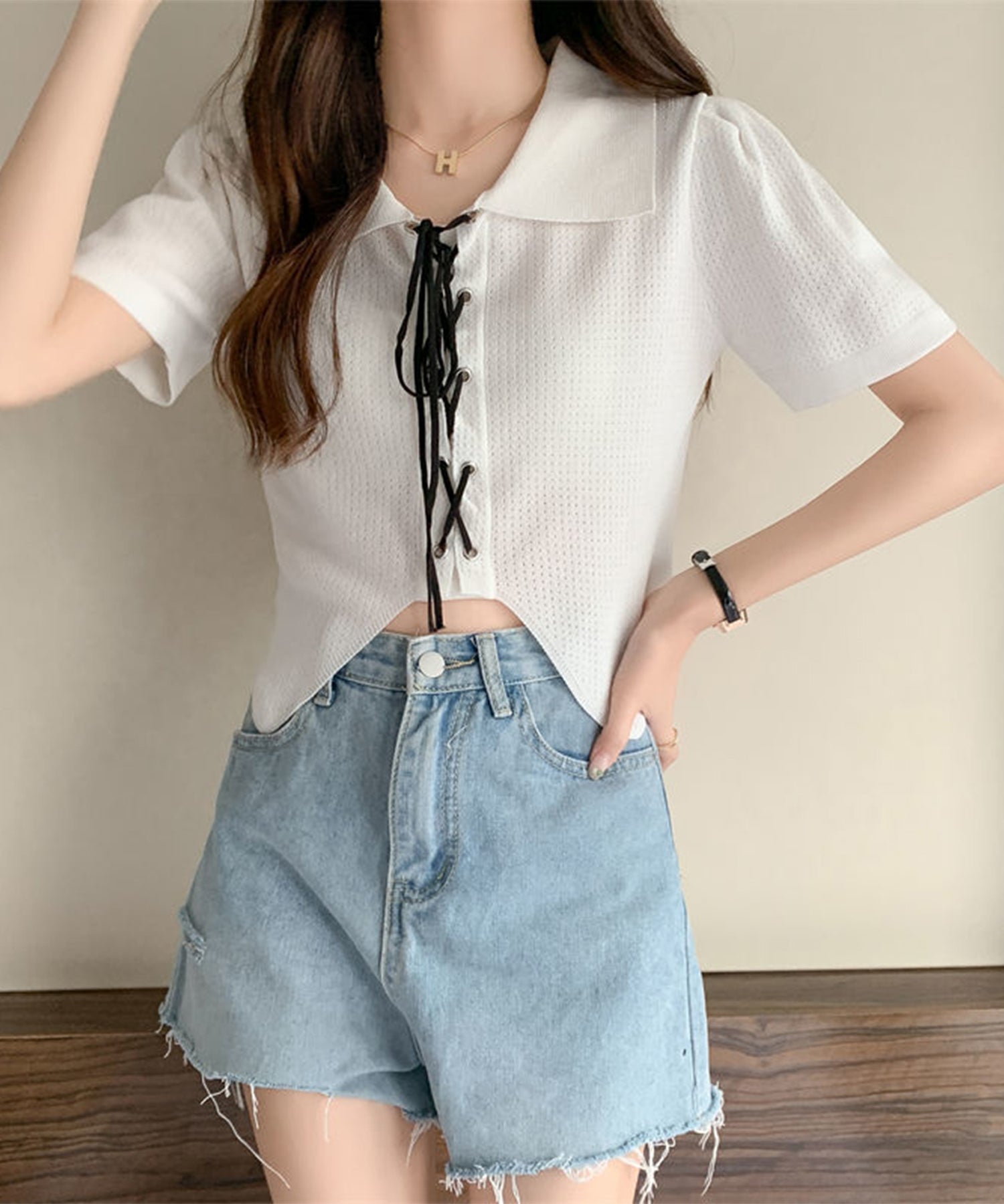 【Jasmine】レースアップショート丈半袖トップス