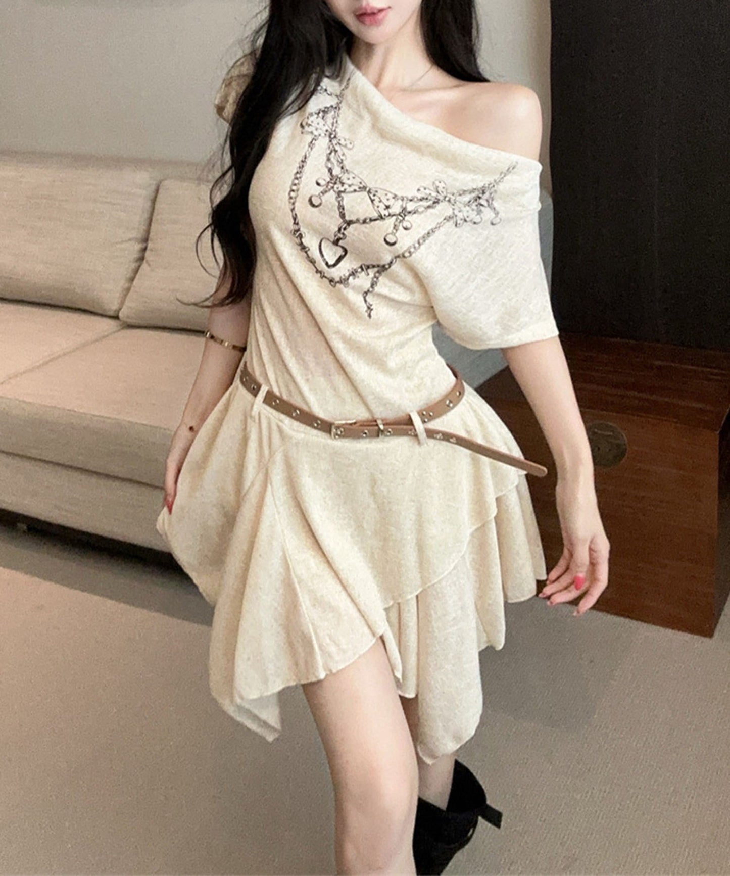 HOOK for girls　ベルト付き アシメヘム チェーンプリント ペプラム 半袖 Tシャツ (SS)