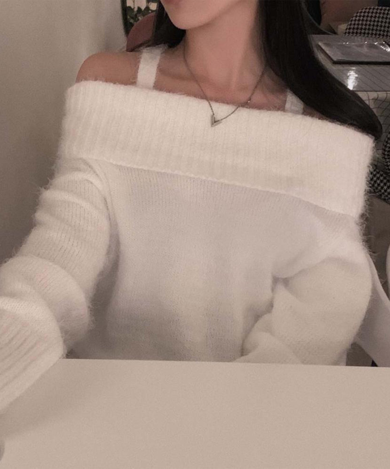 【Jasmine】オフショルダーニットプルオーバー