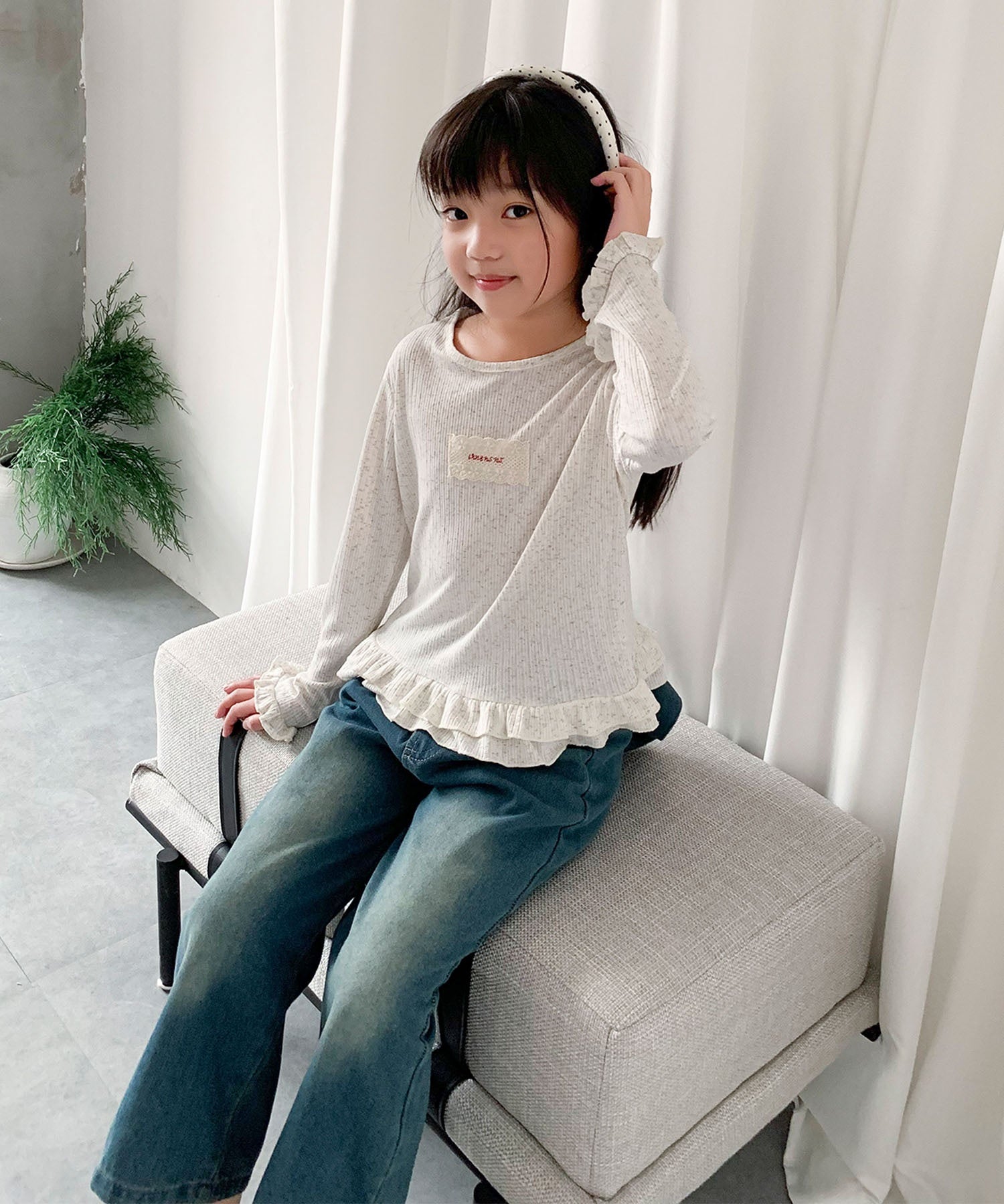 【aimoha-KIDS-】キッズ　フリルニットプルオーバー