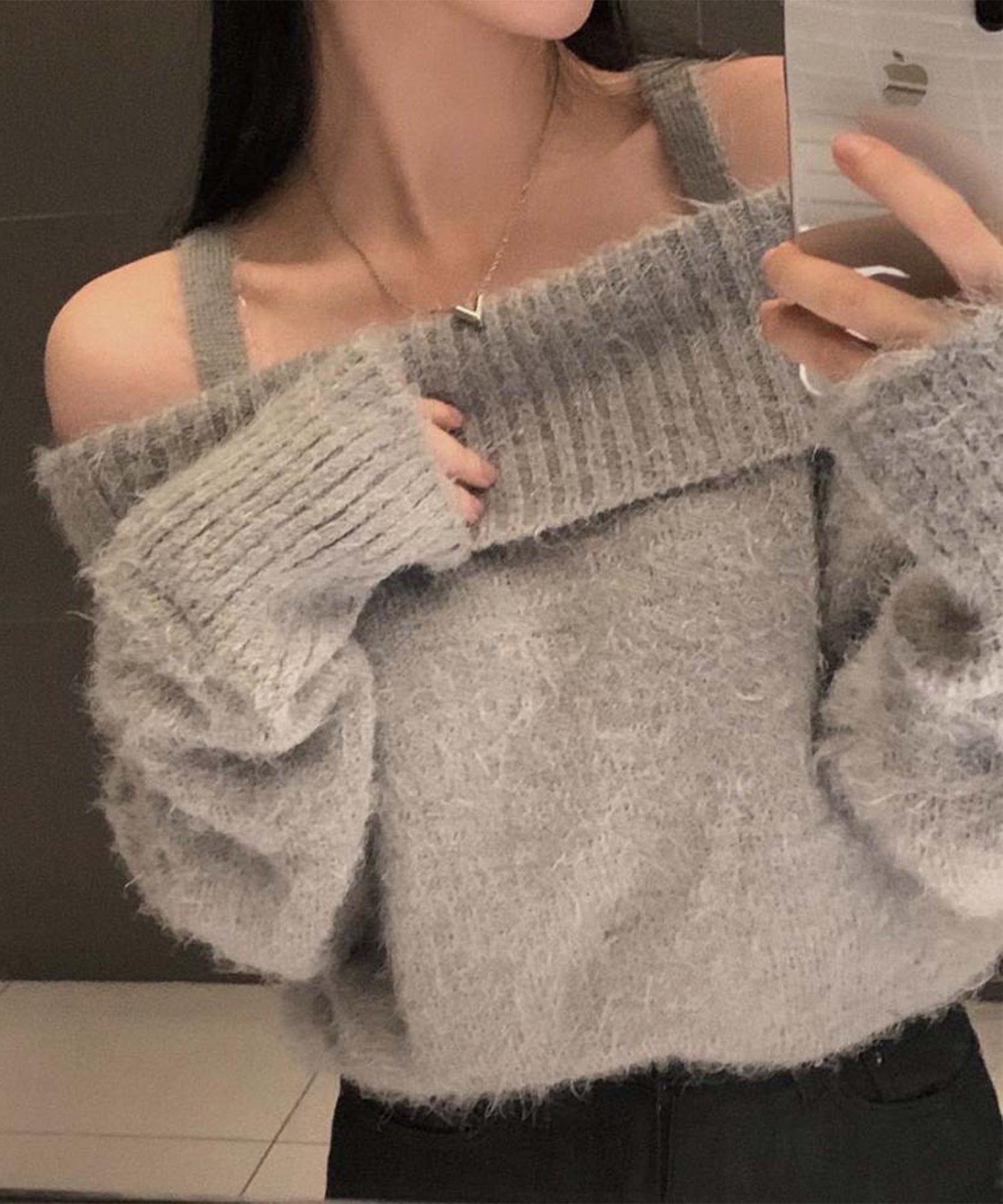 【Jasmine】オフショルダーニットプルオーバー