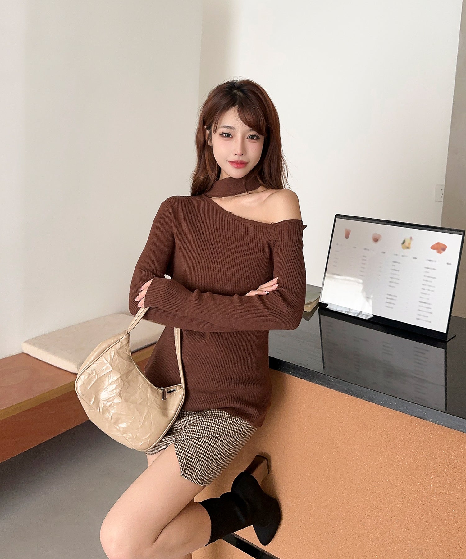 【Jasmine】チョーカーワンショルダーニットプルオーバー