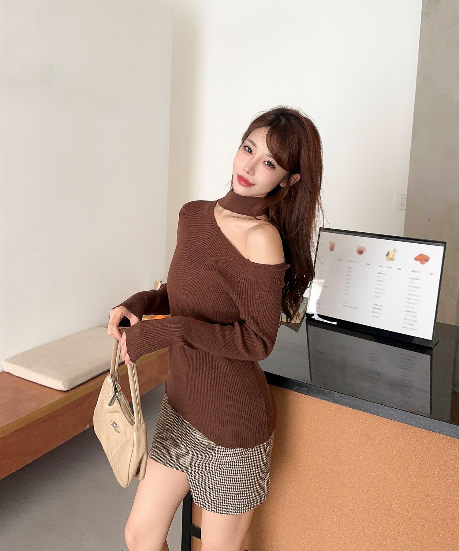 【Jasmine】チョーカーワンショルダーニットプルオーバー