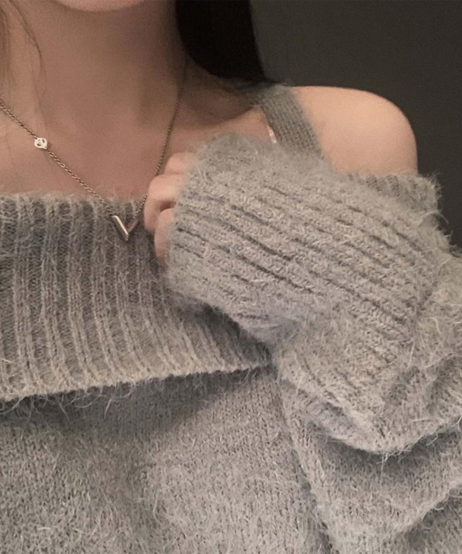 【Jasmine】オフショルダーニットプルオーバー