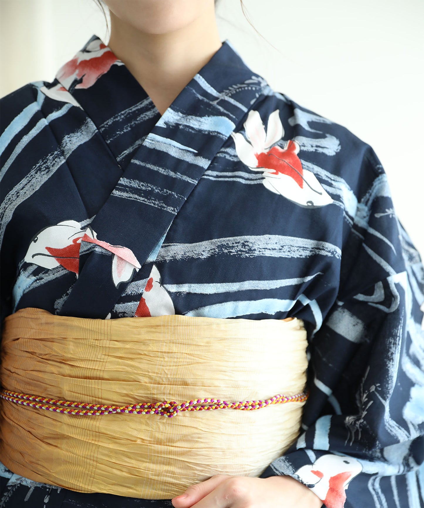 花模様コットン浴衣4点セット ゆかた・へこ帯・下駄・髪飾り