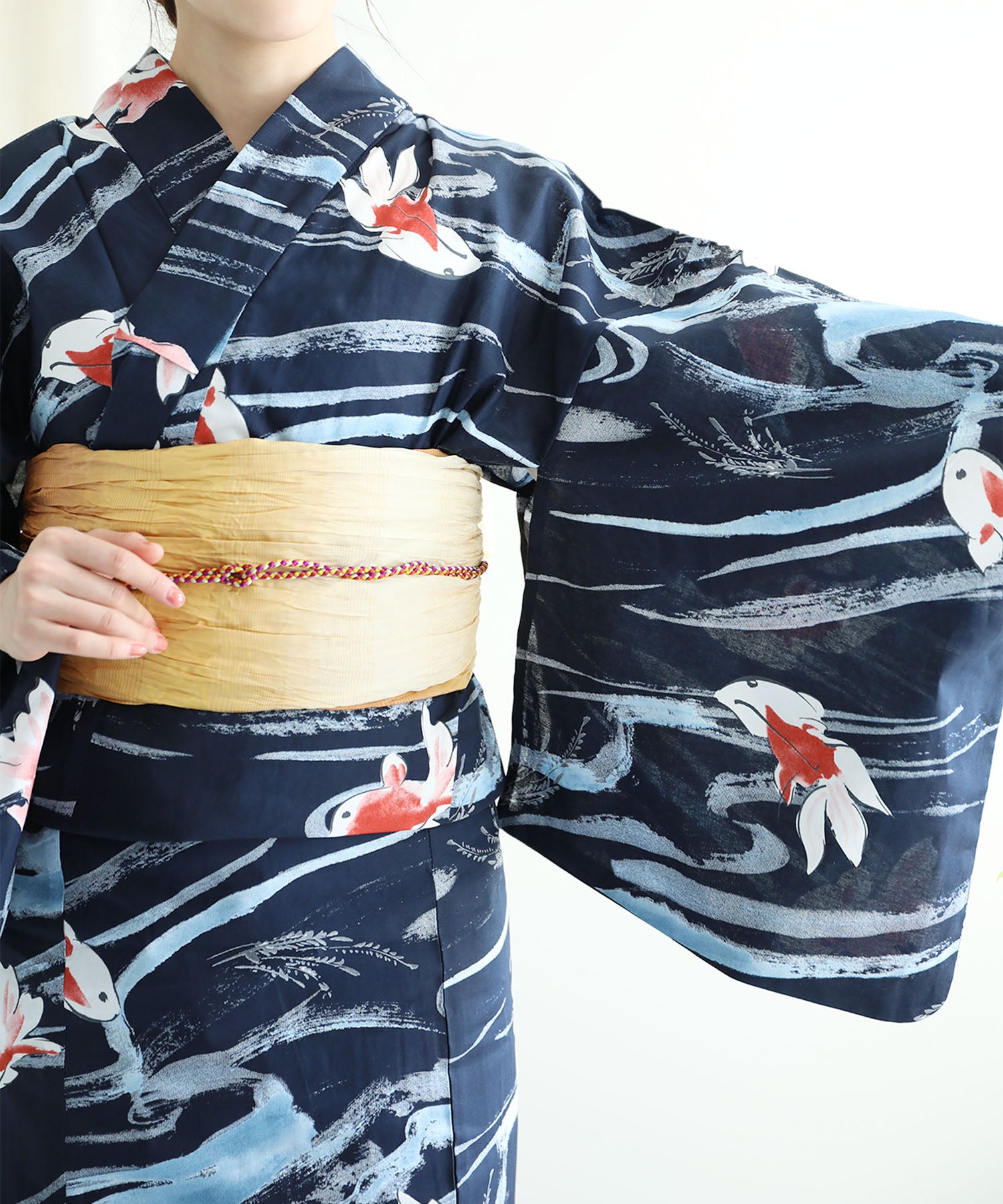 花模様コットン浴衣4点セット ゆかた・へこ帯・下駄・髪飾り