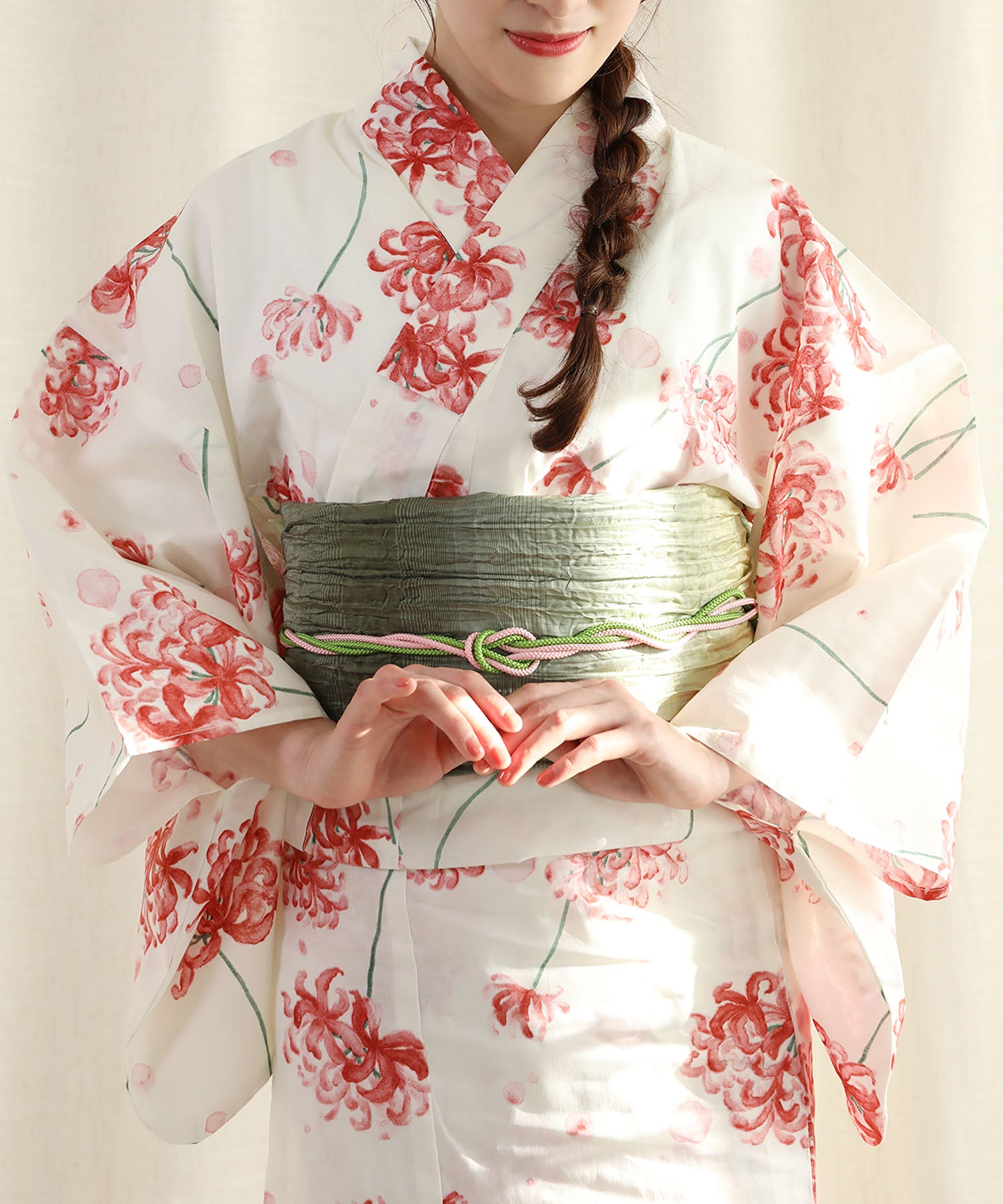 Floral Cotton Yukata 4-Piece Set: Yukata, Hecho Obi, Geta, Hair Ornament