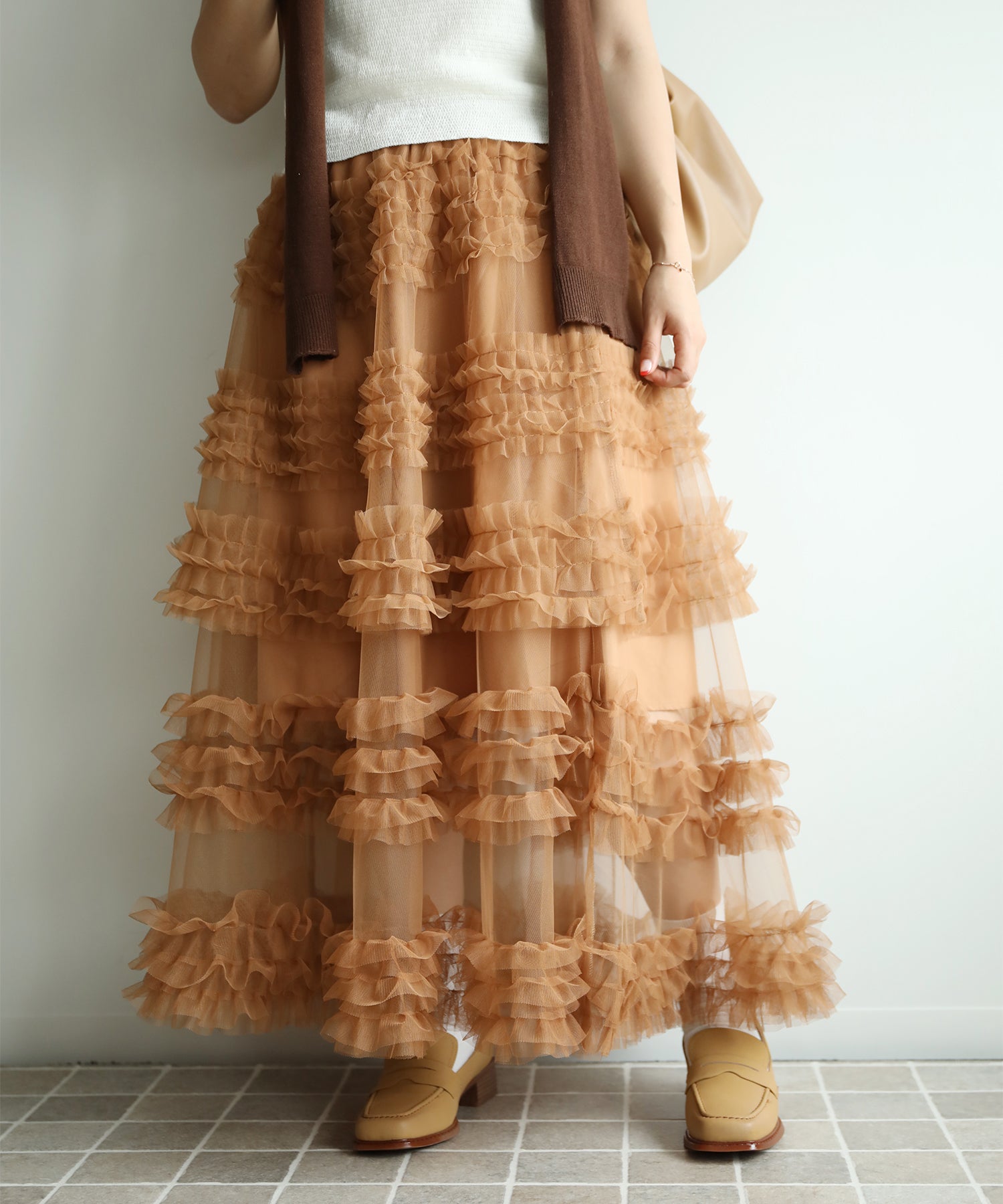 フリルティアードチュールスカート