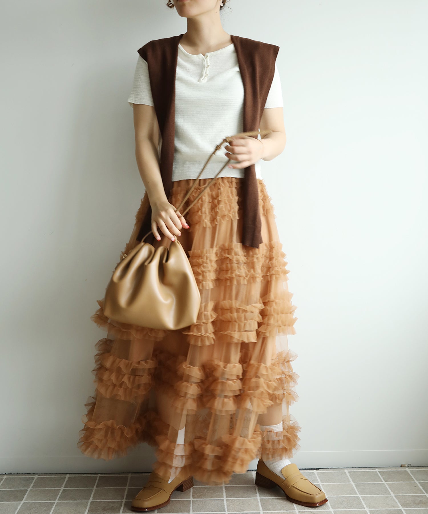 フリルティアードチュールスカート