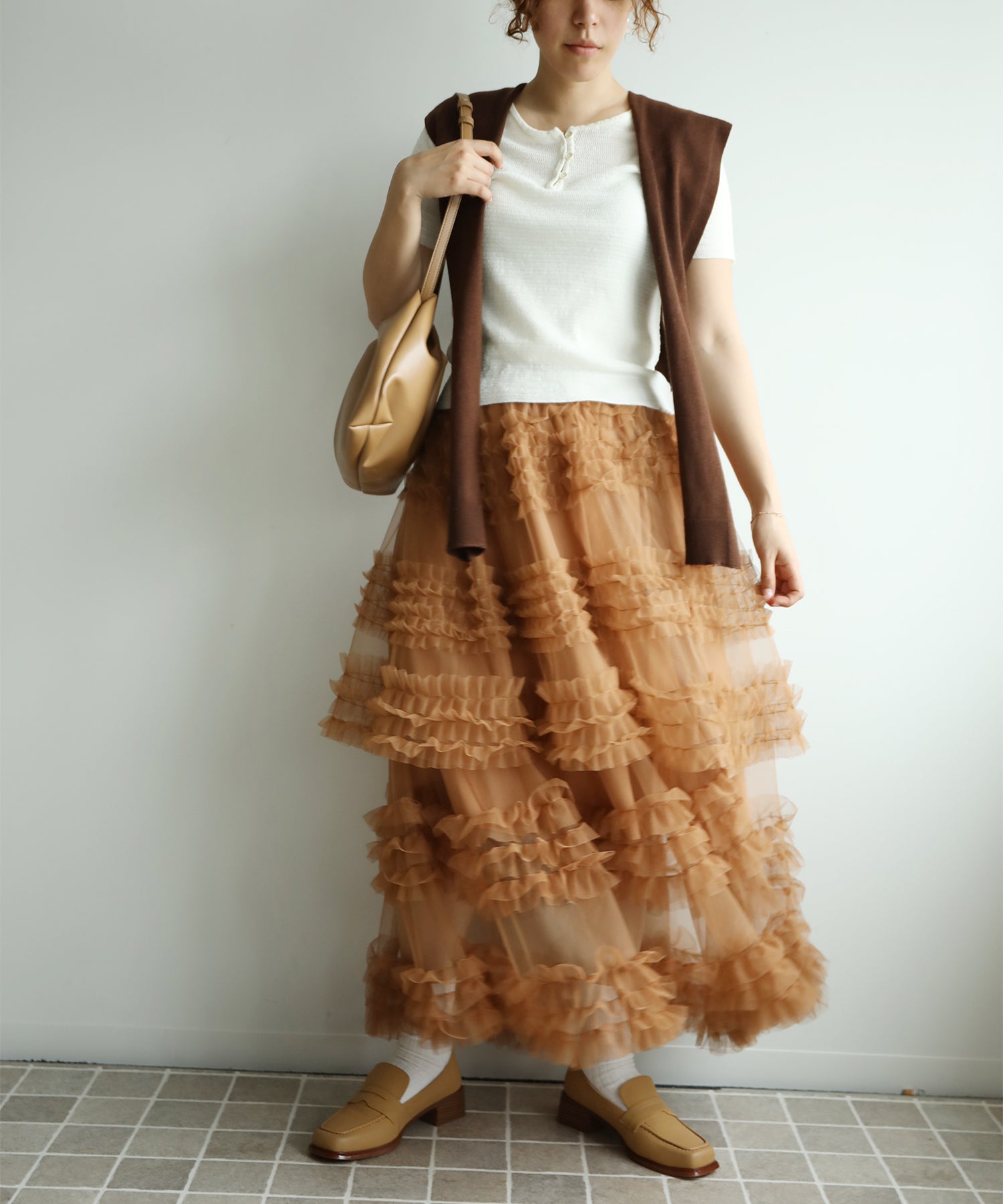 フリルティアードチュールスカート
