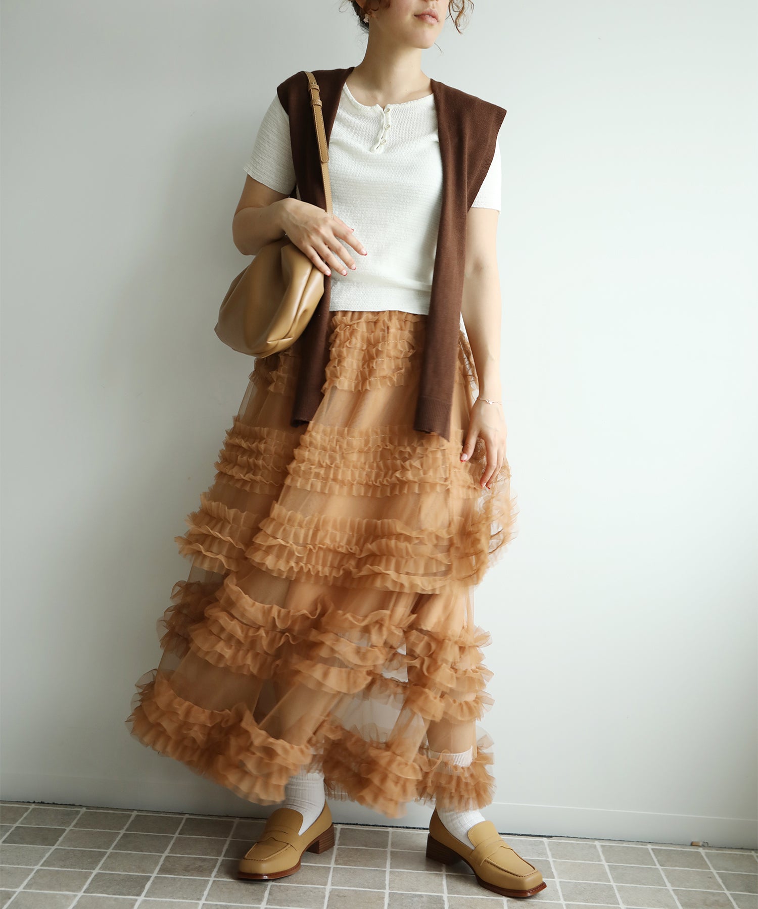 フリルティアードチュールスカート