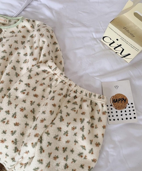 【aimoha-KIDS-】ふわもこドリーミーパジャマセット