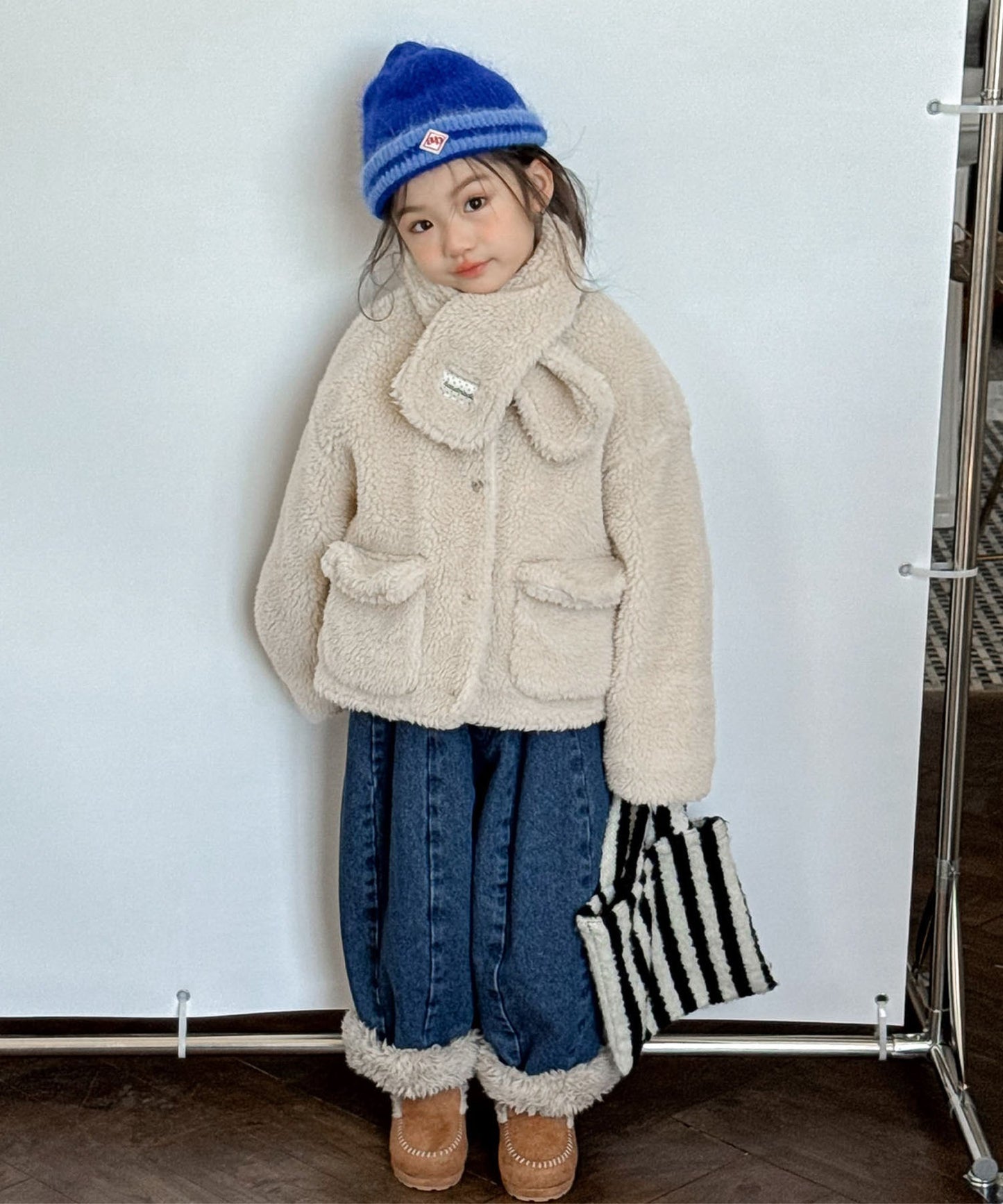 【aimoha-KIDS-】キッズ　ふわもこボリュームボアジャケット