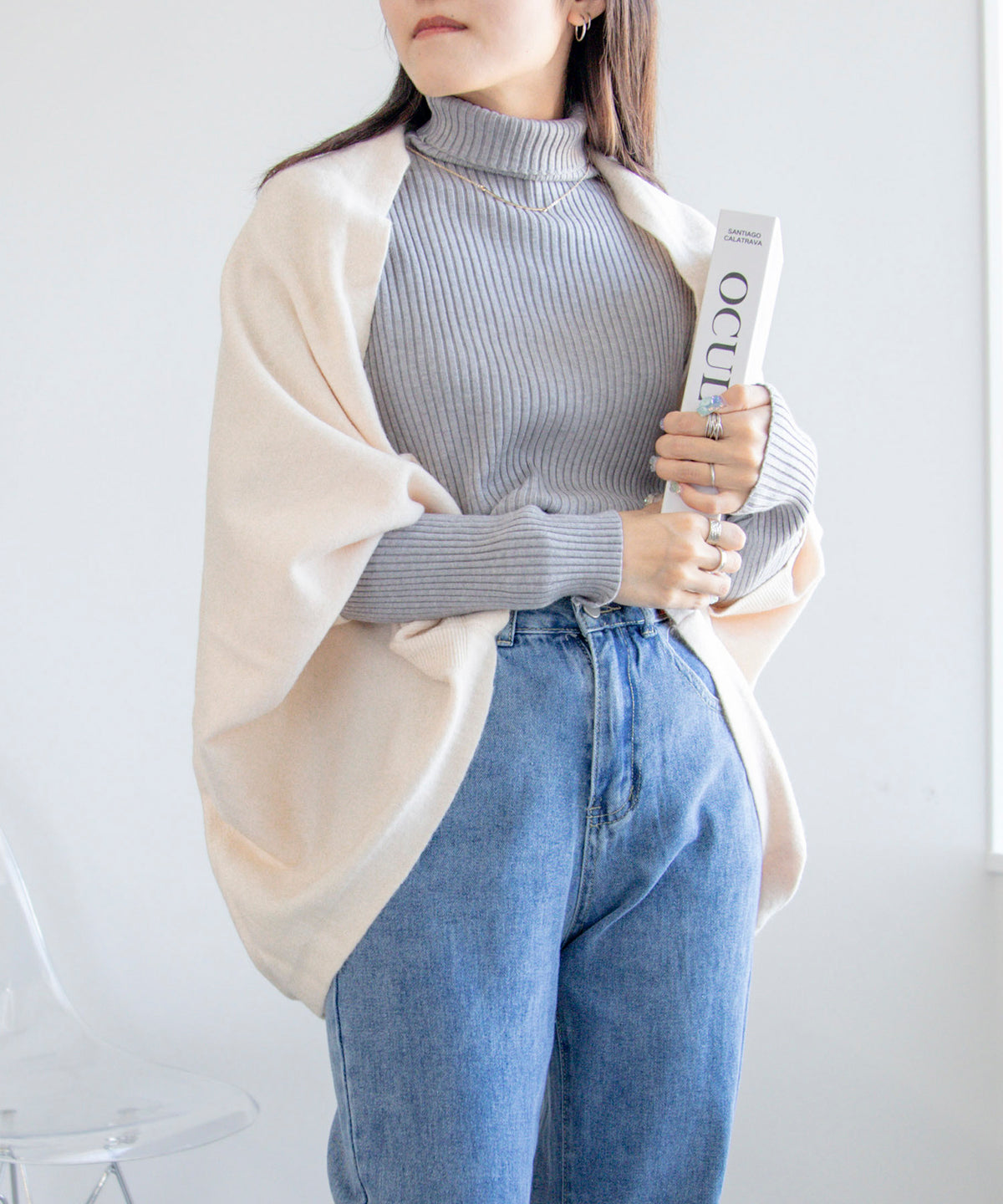 太めリブタートルネックニット