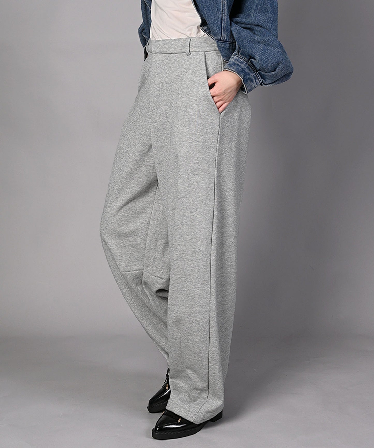 裏毛カーブスウェットパンツ