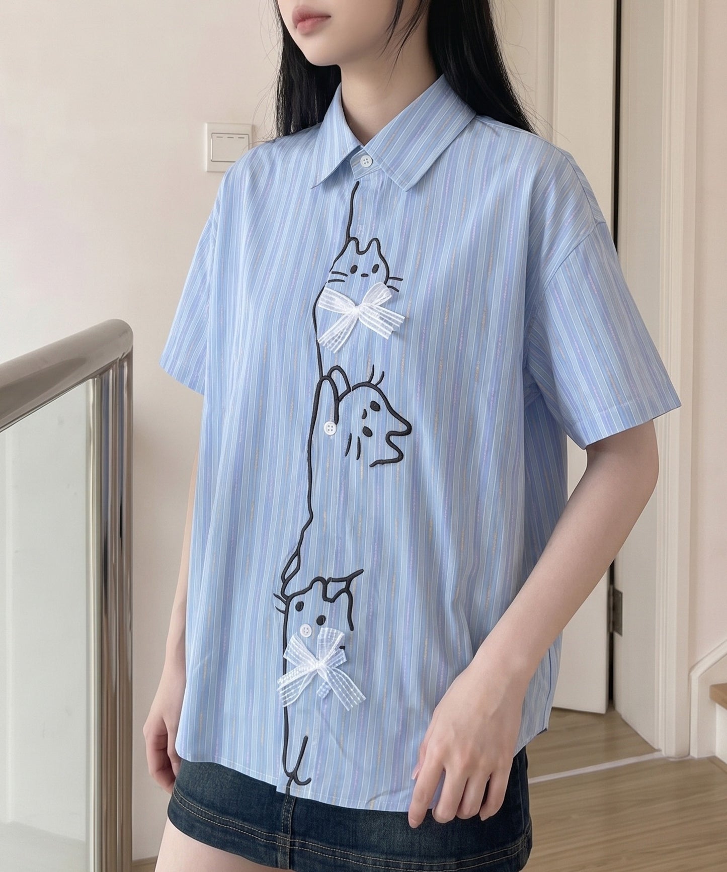 HOOK for girls　ぶら下がりネコ刺繍 × レースリボン 半袖マルチストライプシャツ (SS)