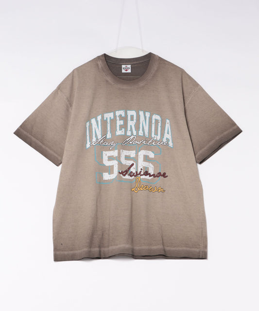 HOOK カレッジ × ナンバリング ウォッシュ オーバーサイズT (SS)