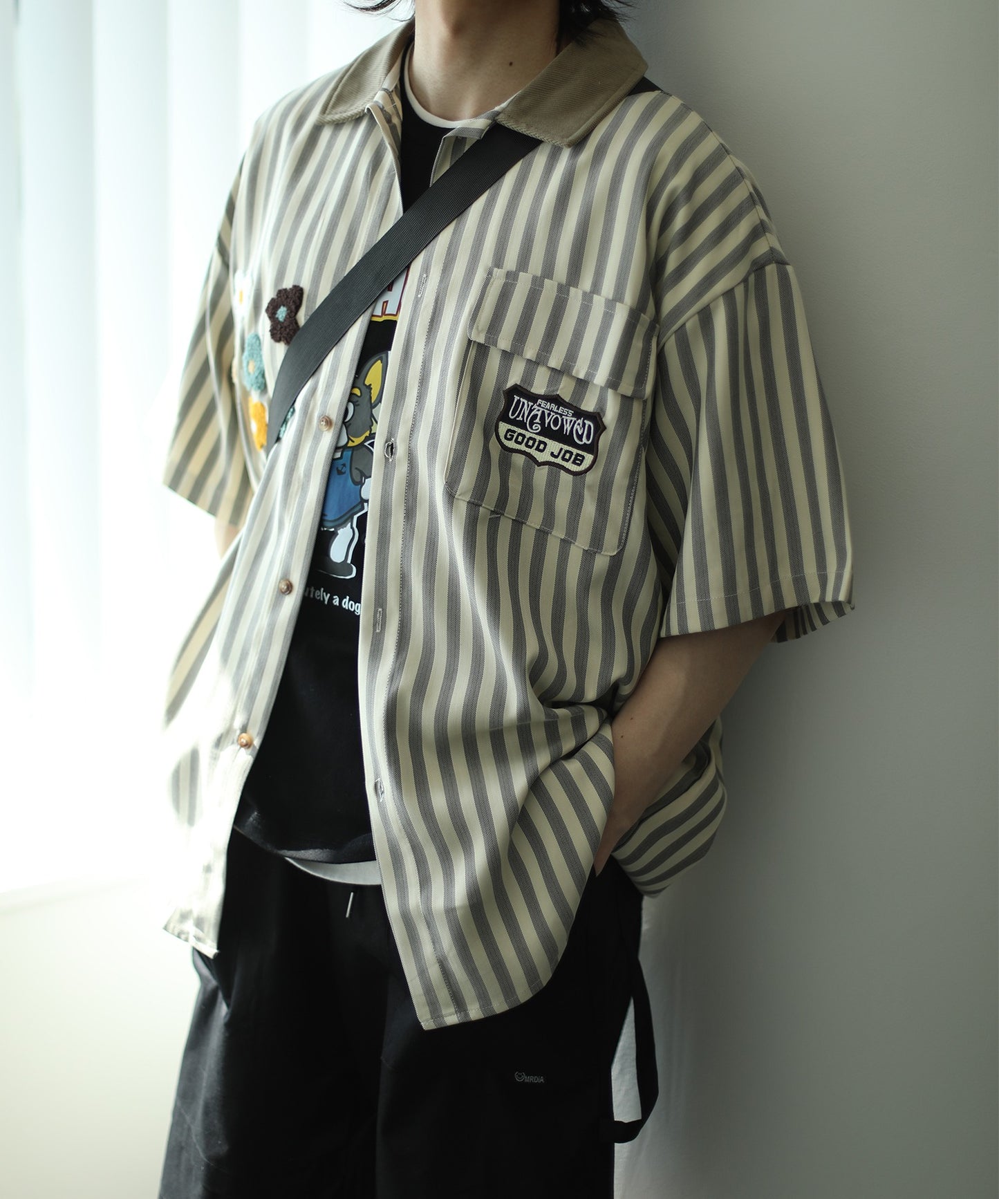 [HOOK] Retro style patch stripe big shirt