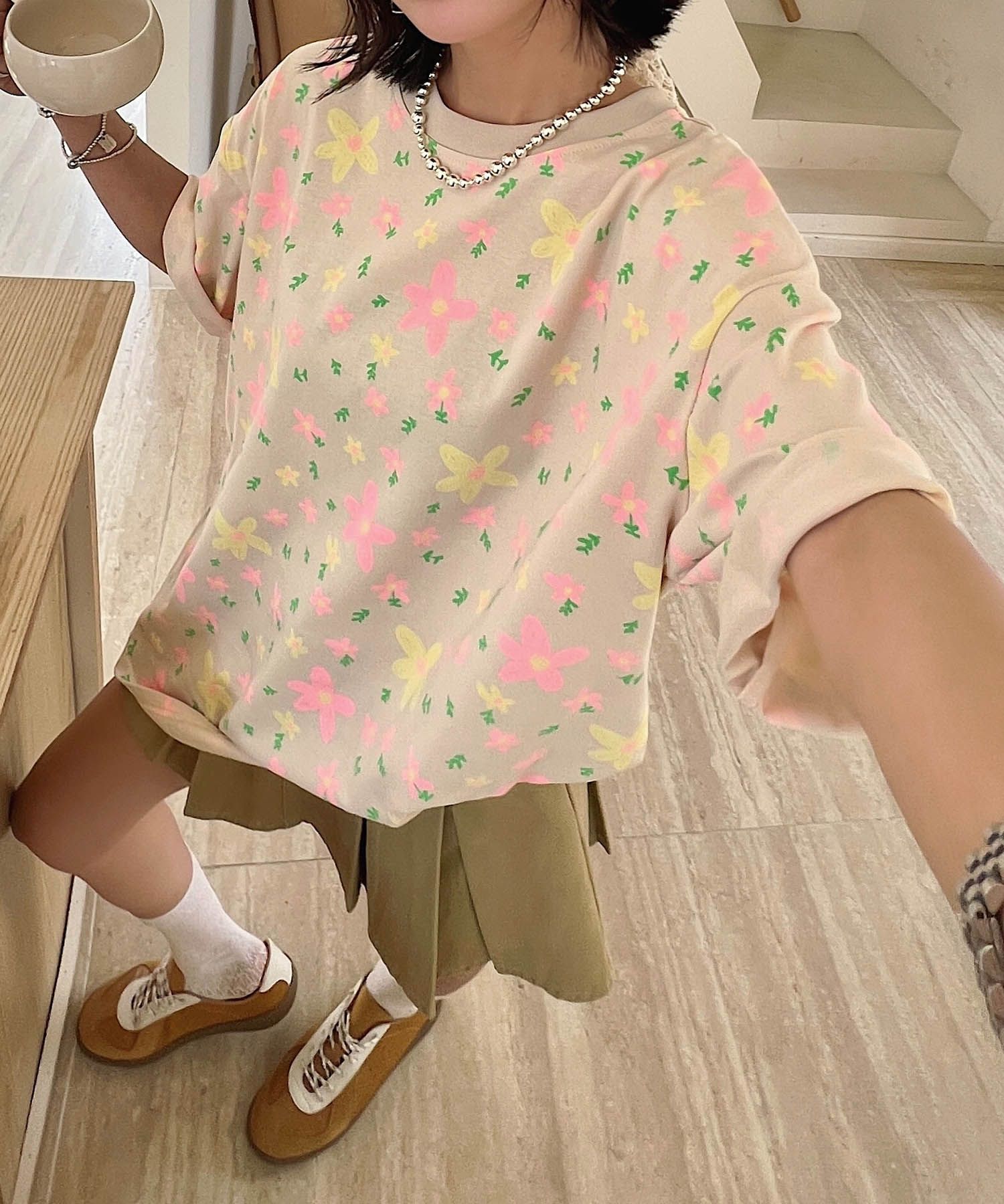 【HOOK】for girls カラフルポップアートTシャツ