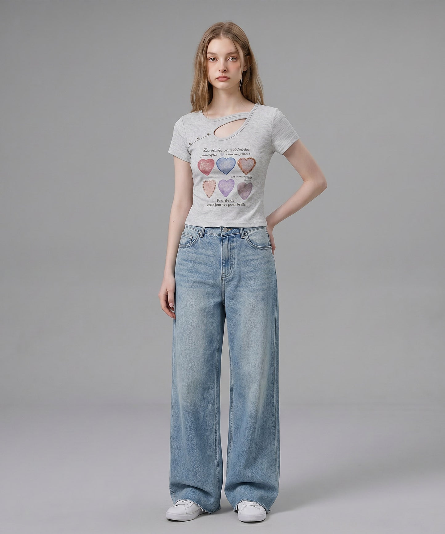 HOOK for girls 胸元デザイン × ハートスタッズプリント　クロップド 半袖 Tシャツ