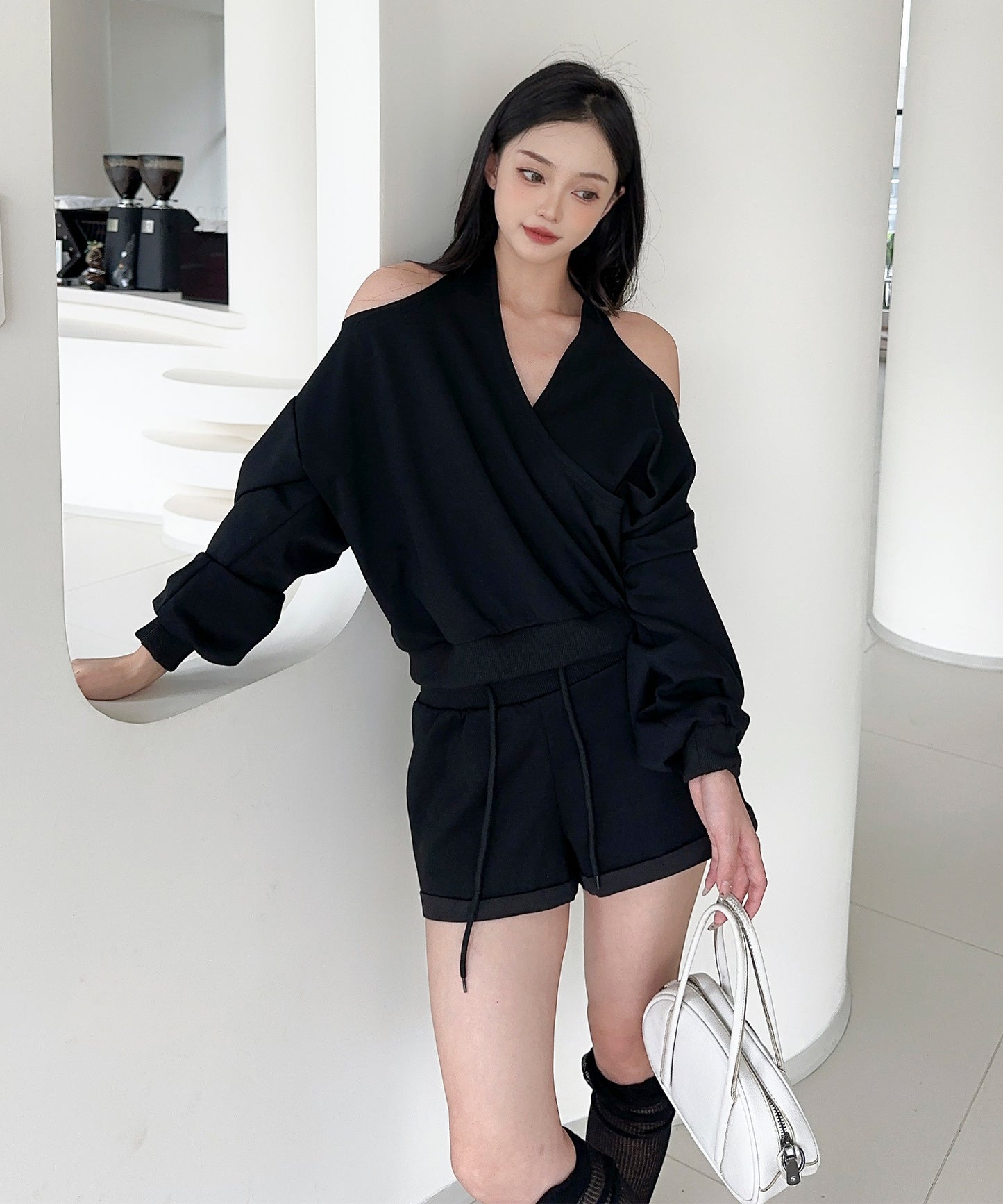 【Jasmine】肩見せスウェット+ウェットショートパンツ