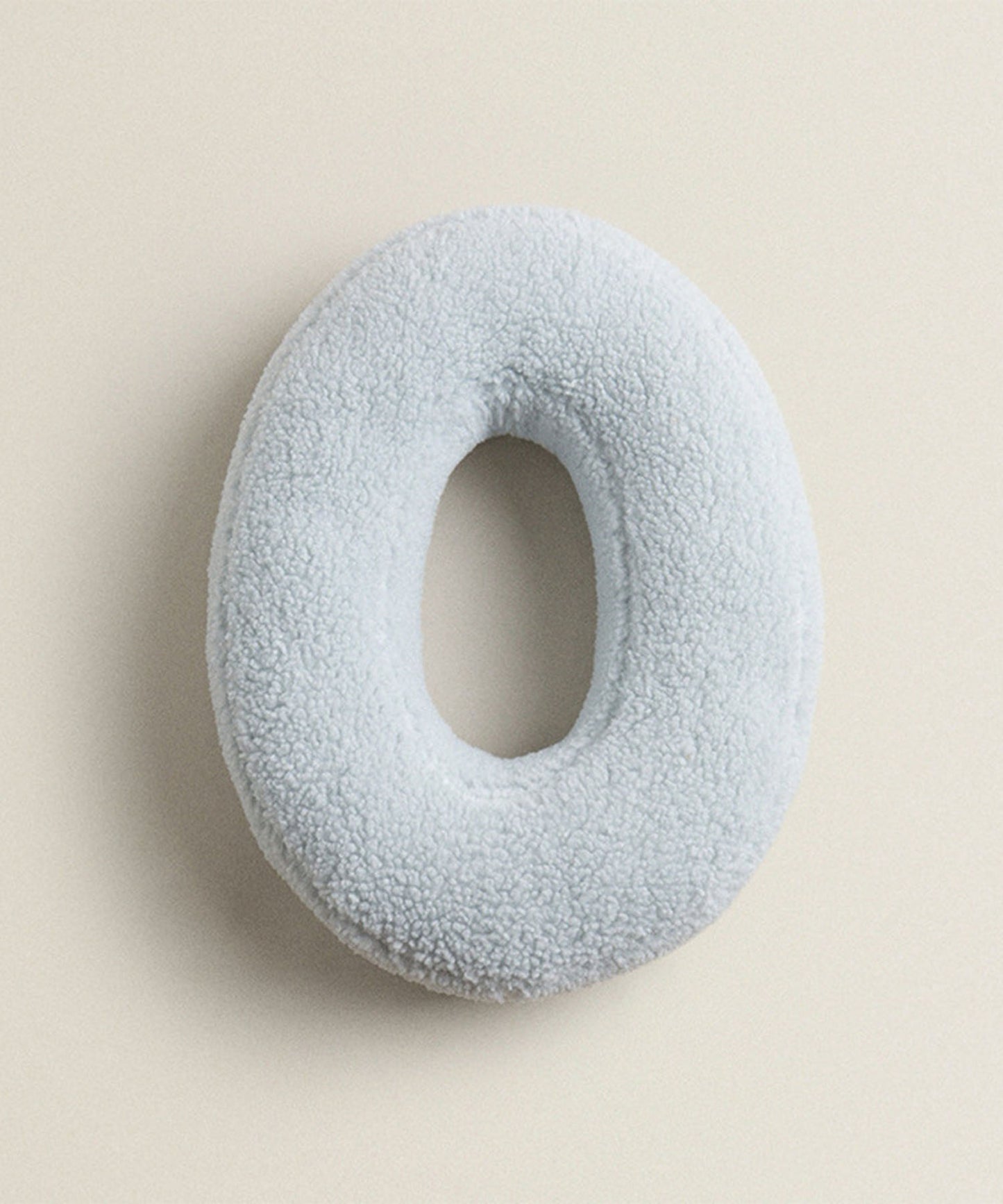 アルファベットイニシャルクッション