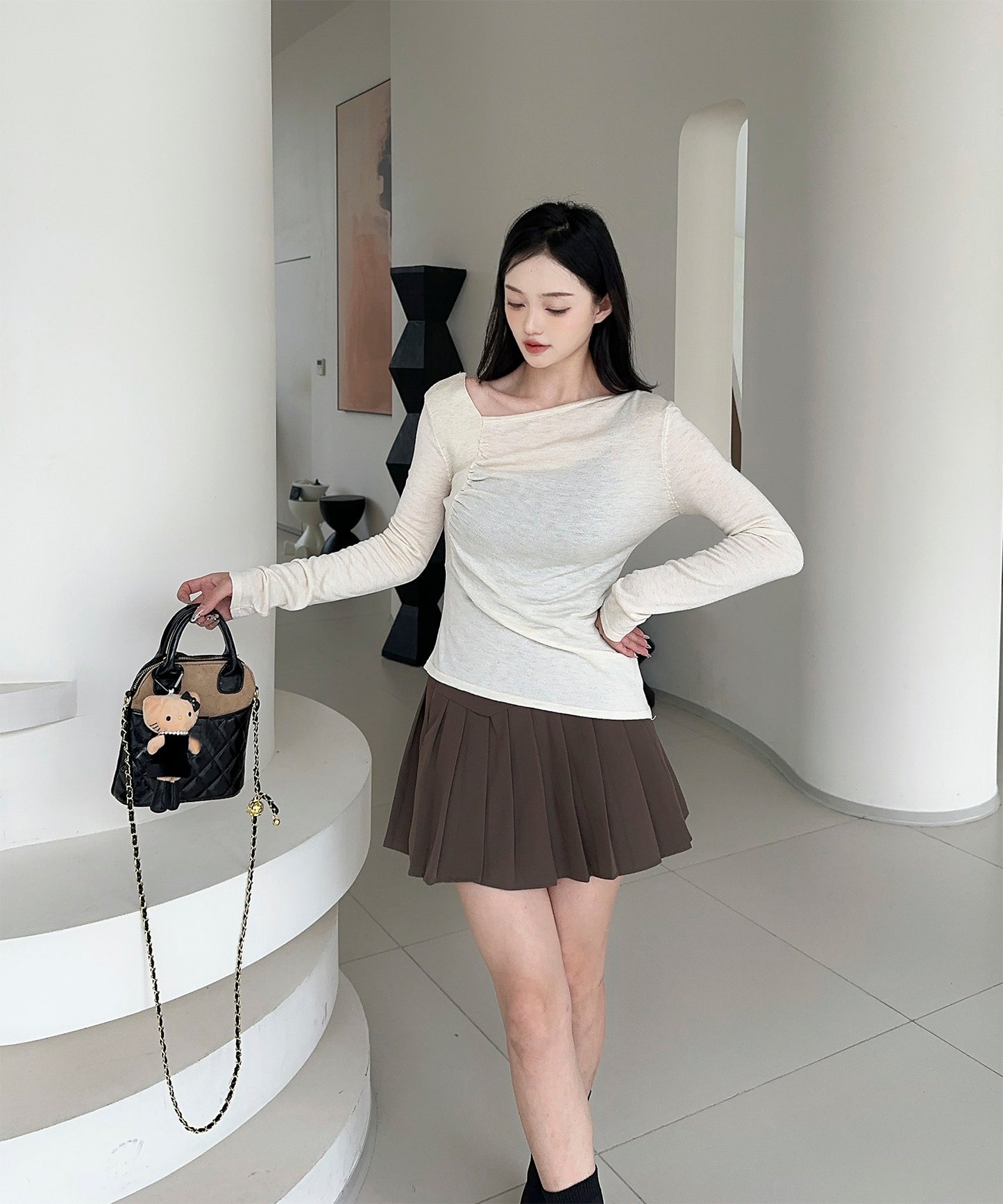 【Jasmine】アシンメトリーニットプルオーバー