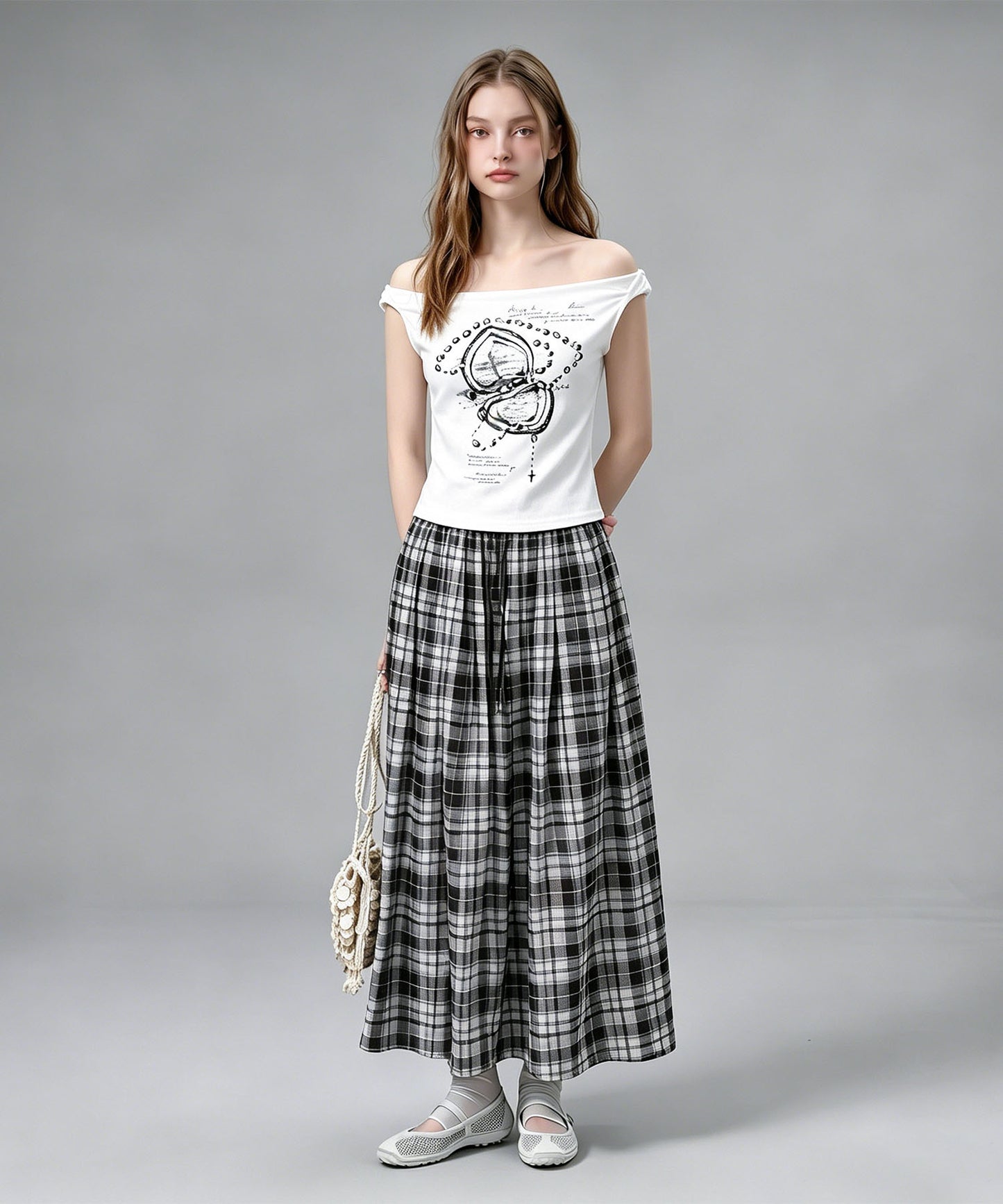 HOOK for girls クロス柄グラフィック オフショルダークロップドTシャツ