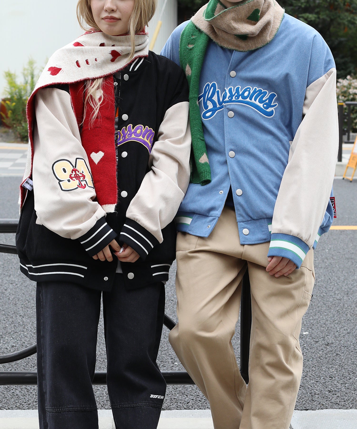 HOOK】ダメージ風ハート模様マフラー – 《公式》moremore（モアモア）