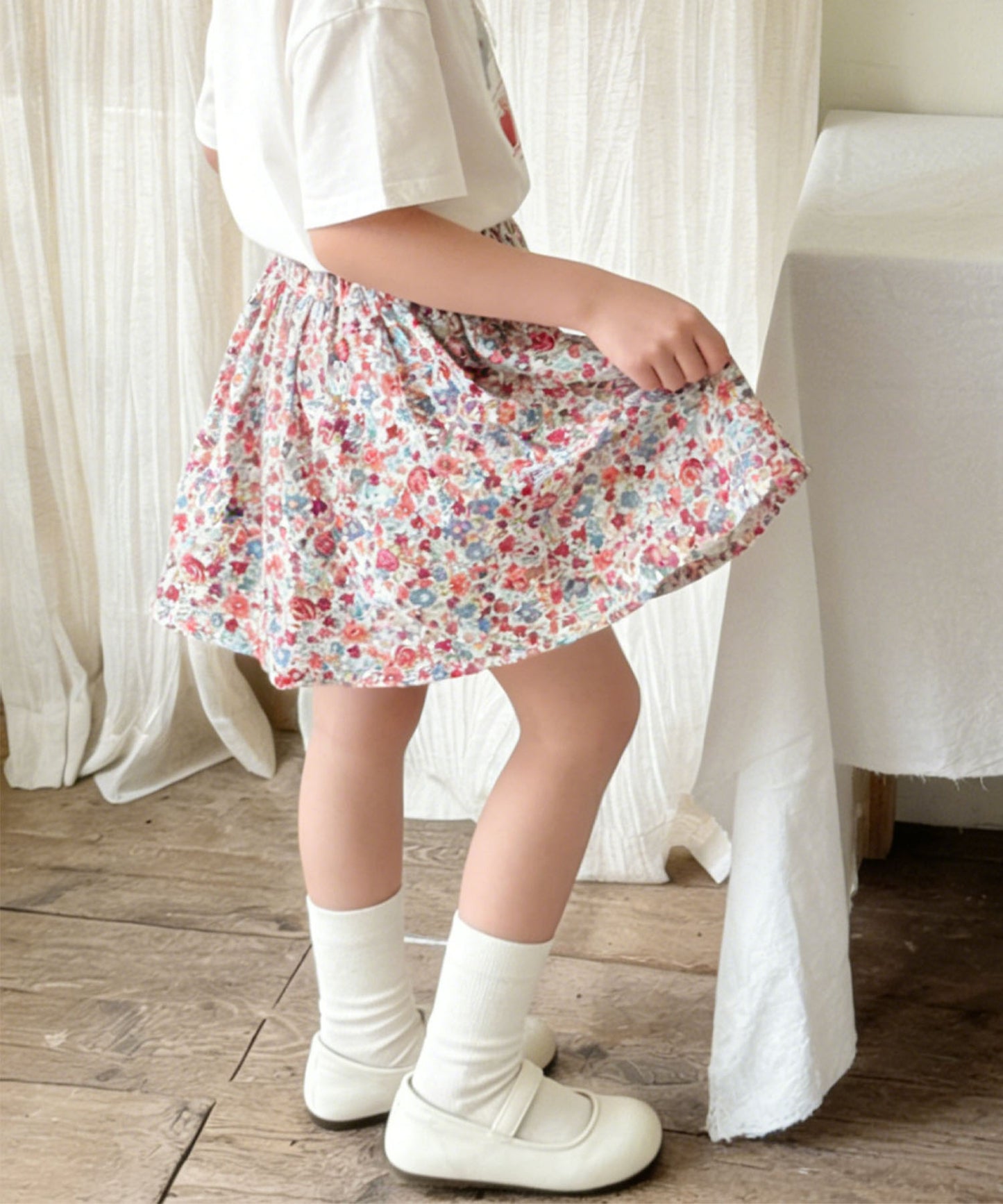 【aimoha-KIDS-】フラワーガーデン フレアショートパンツ