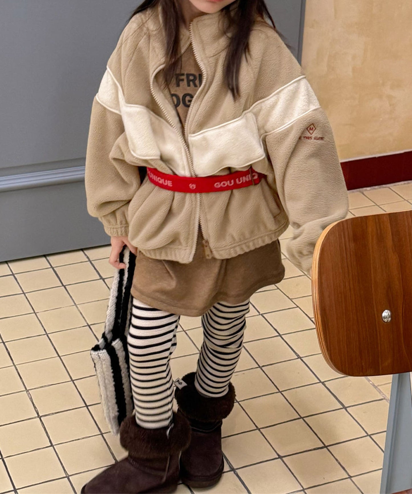 【aimoha-KIDS-】キッズ　ボアジップアップブルゾン